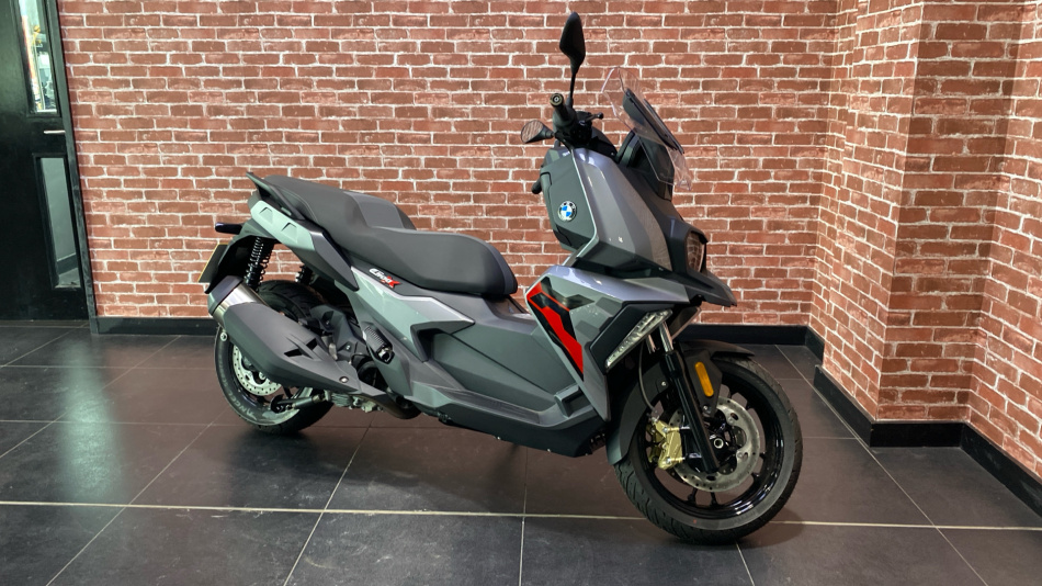 BMW C400 X 